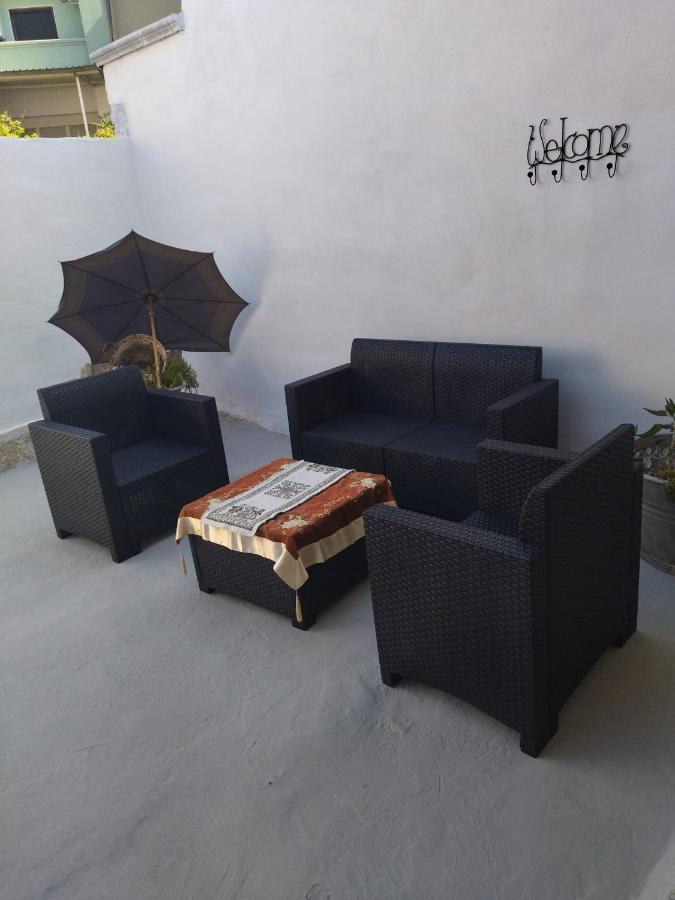 Nonno Ciccio Apartment Lizzano  Dış mekan fotoğraf